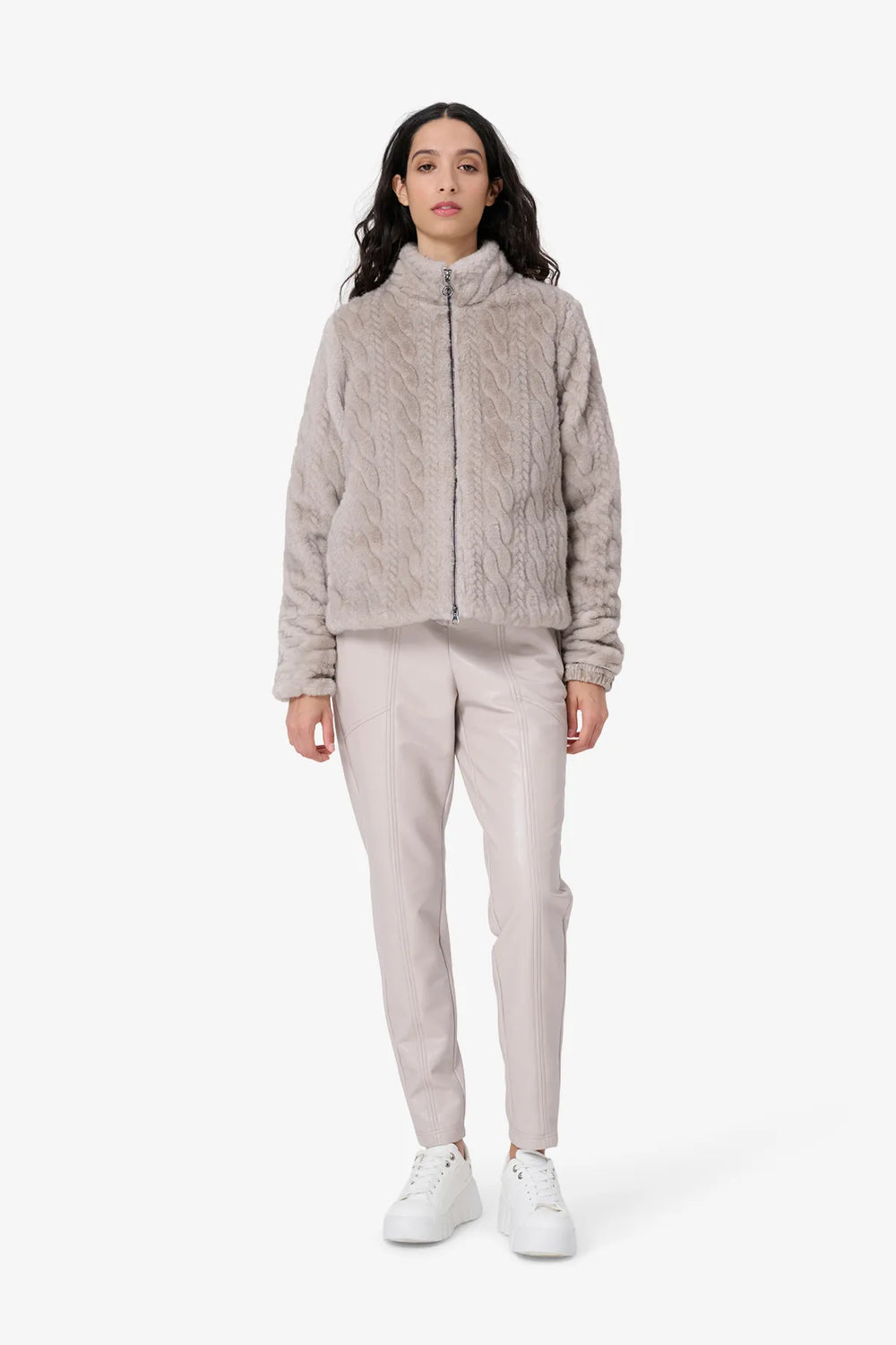 Fake-Fur-Jacke mit Razur-Effekt