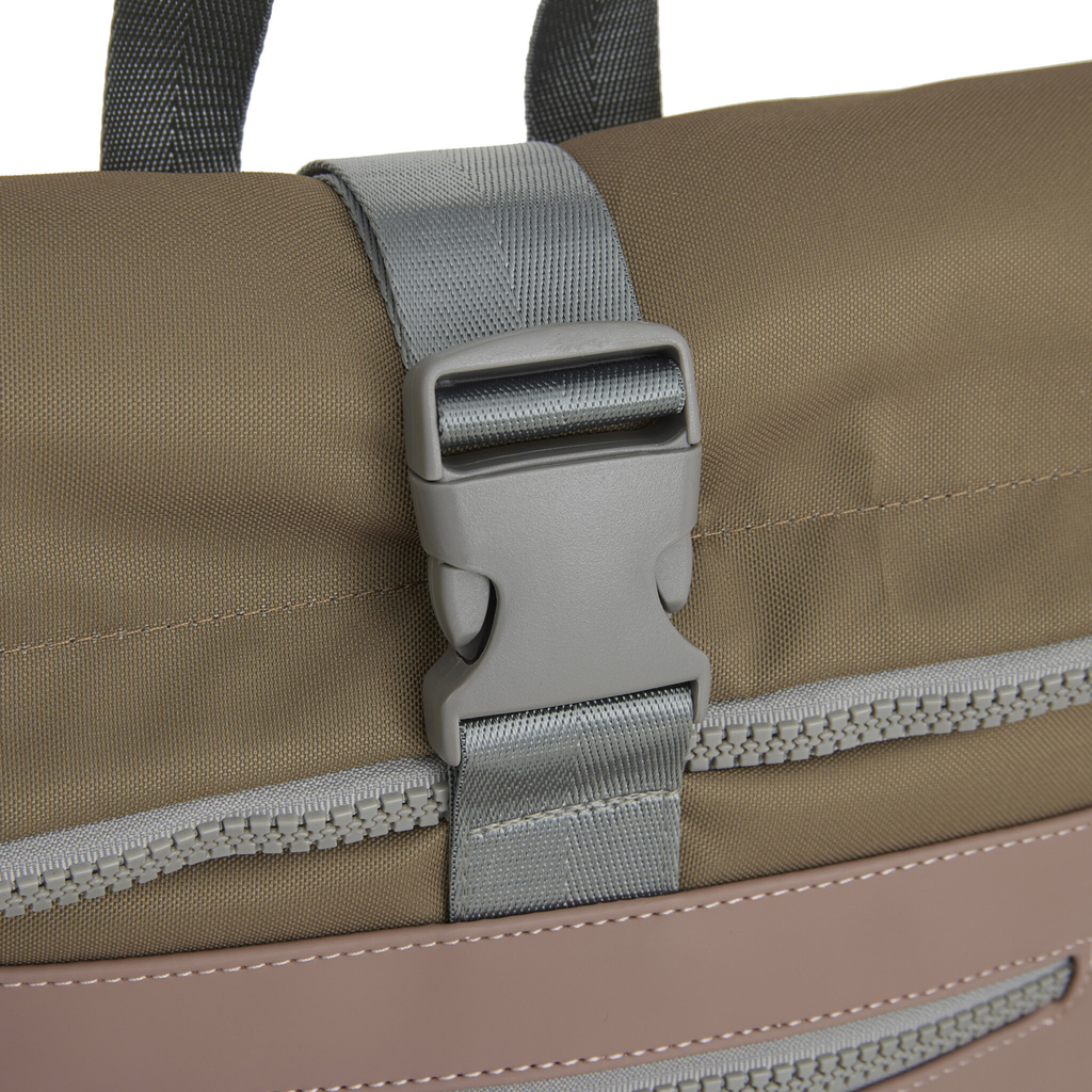 New Rebels - Rolltop Ferron New York, Altrosa