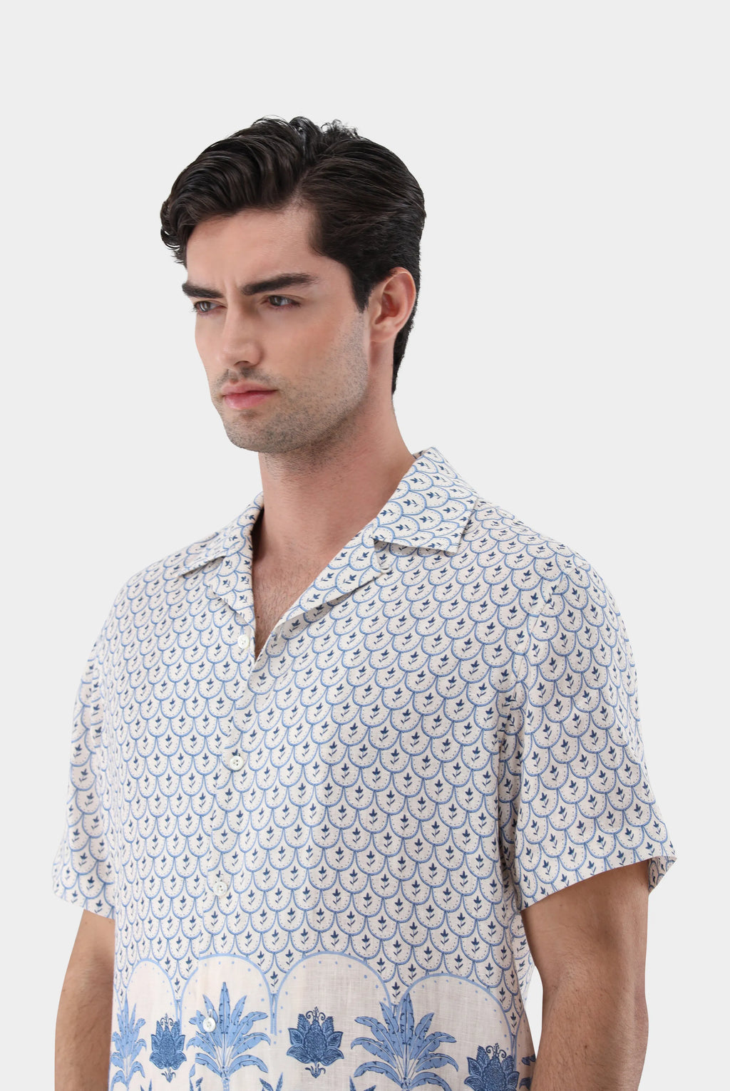 Kurzarmhemd -  kastenförmig mit Palmen-Druck