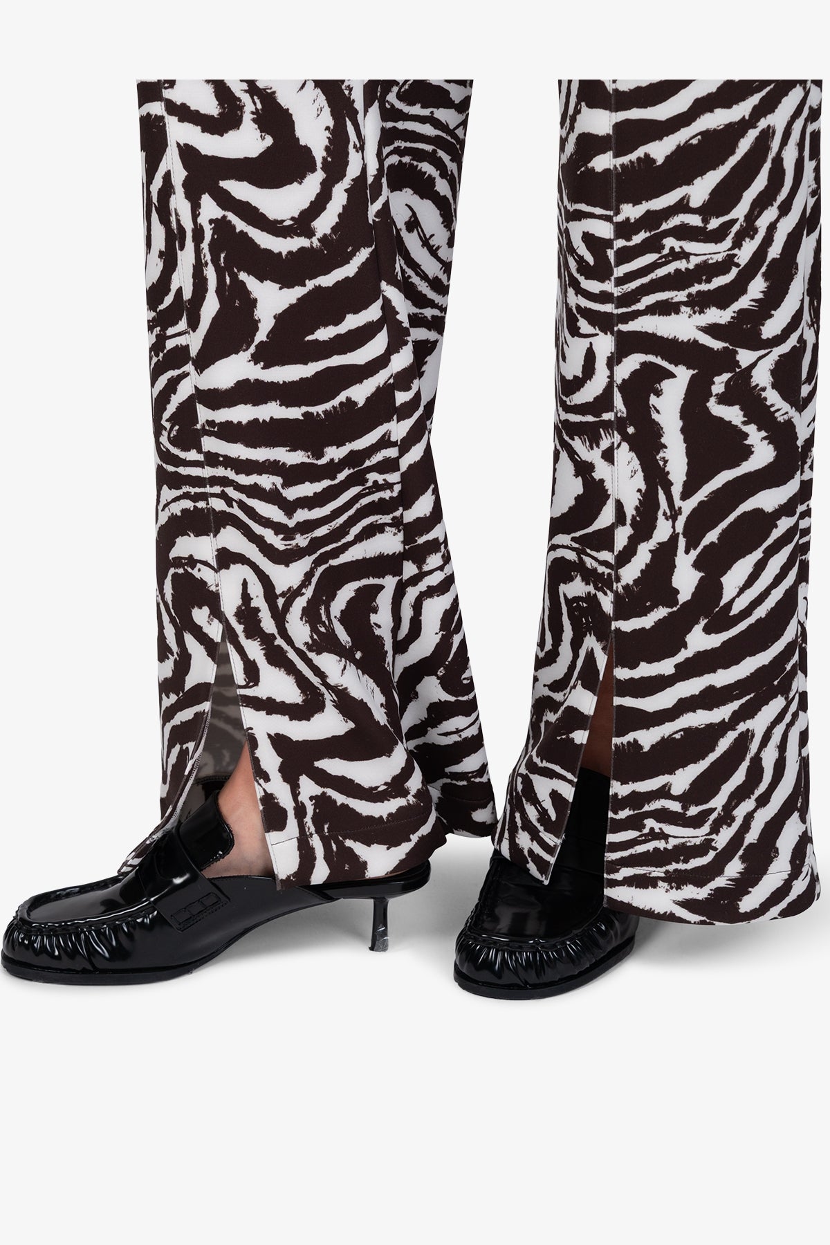 Edle Baumwoll-Hose im Zebra-Dessin