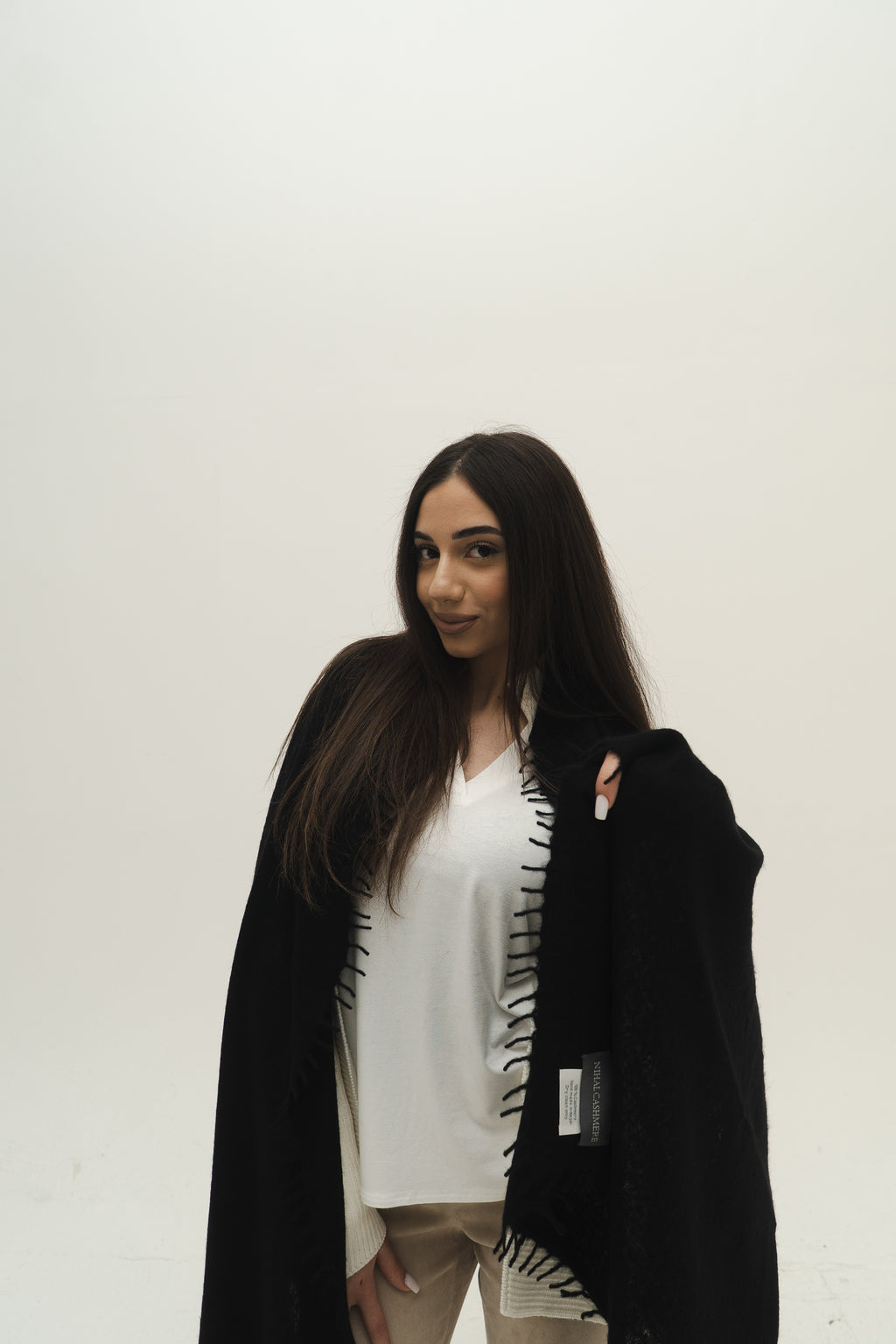 NIHAL CASHMERE - Kaschmirschal, Black