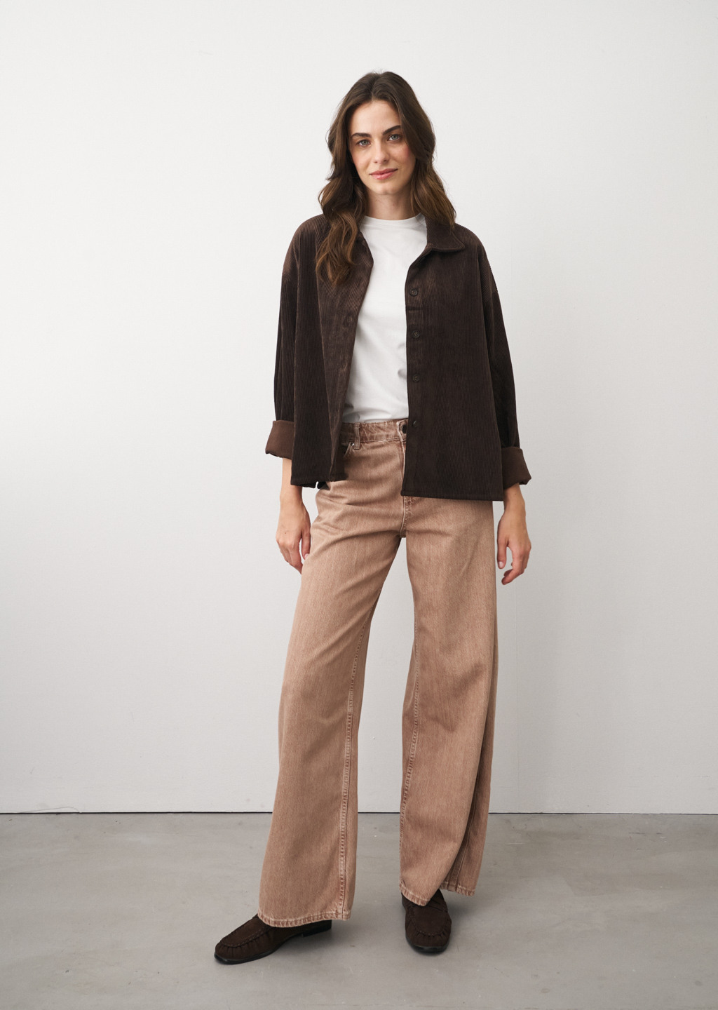 0039 Italy - Cordbluse Dora, mehrere Farben